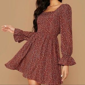 Square Neck Flounce Sleeve Floral Dress